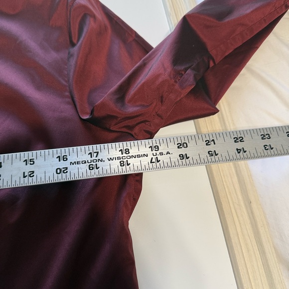 Escada Port Maroon Shimmer Stretch Button Down Blouse Crystal Buttons  38 (US 8) - Picture 10 of 14